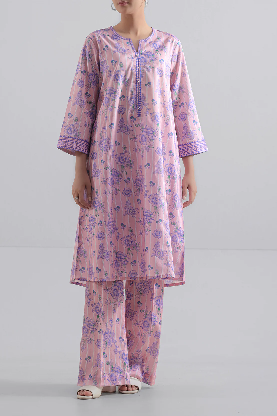 Unstitched Printed Lawn 2 Piece (Shirt/Trouser)