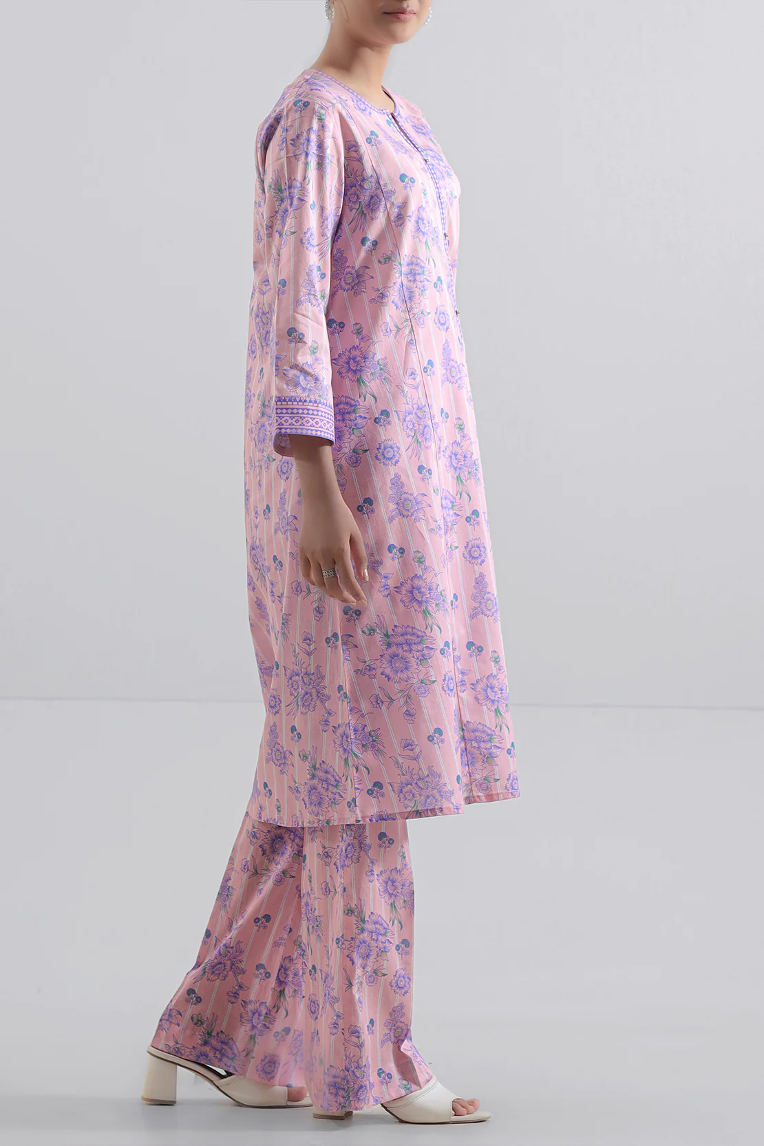 Unstitched Printed Lawn 2 Piece (Shirt/Trouser) - Image 5
