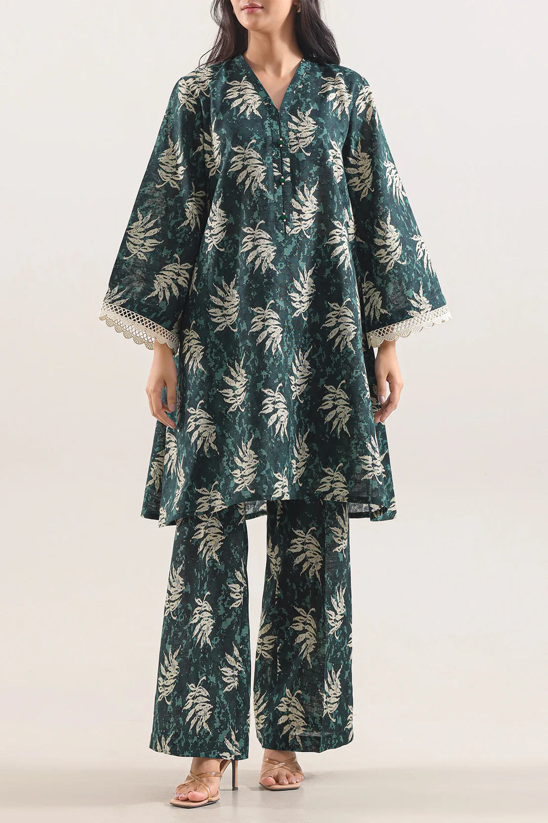 Unstitched Printed Lawn 2 Piece (Shirt/Trouser)