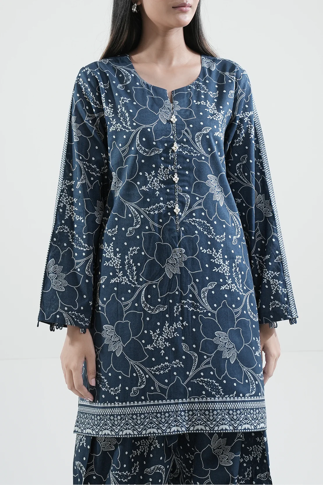 Unstitched Printed Lawn 2 Piece (Shirt/Trouser) - Image 4