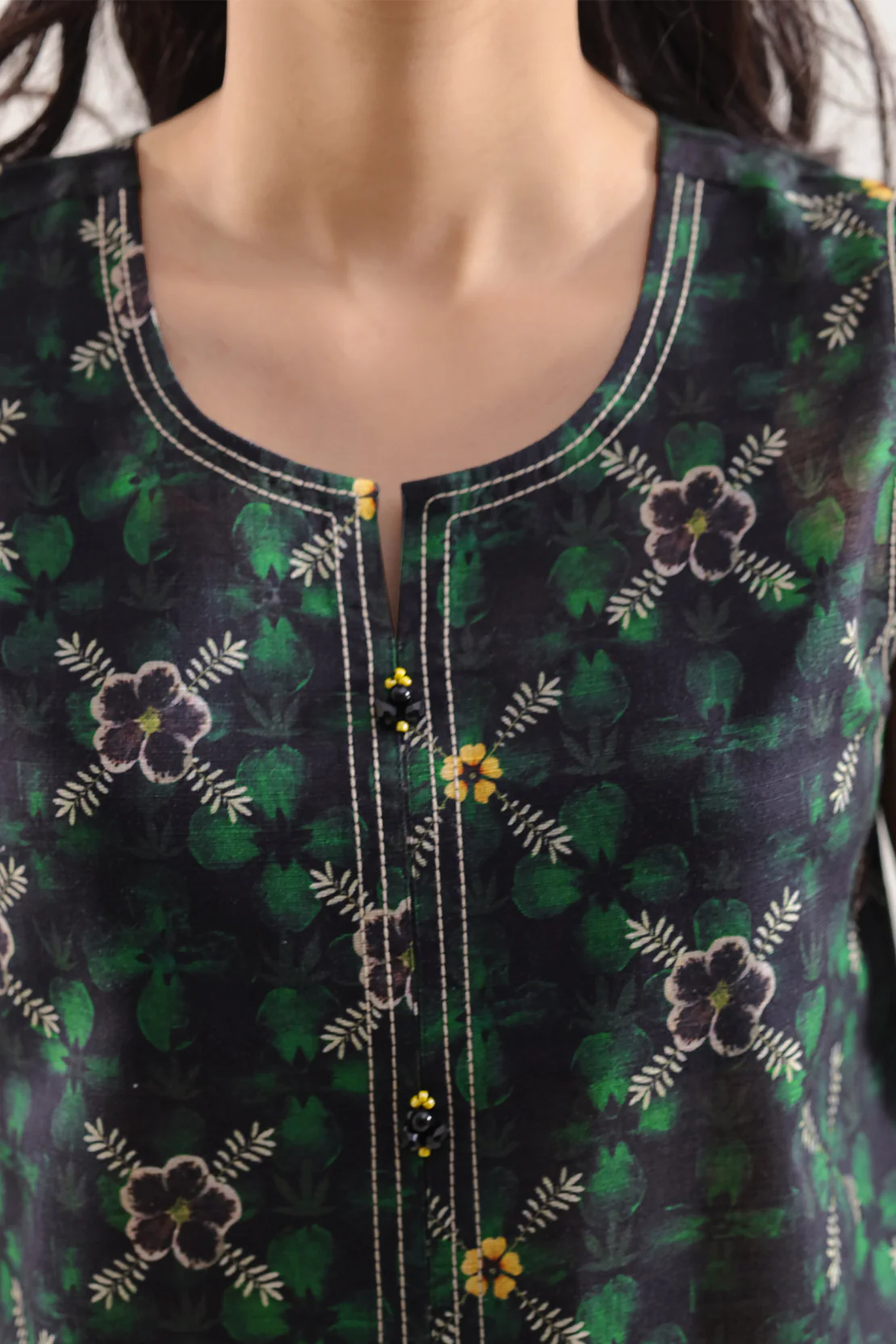 Unstitched Printed Lawn 2 Piece (Shirt/Trouser) - Image 4
