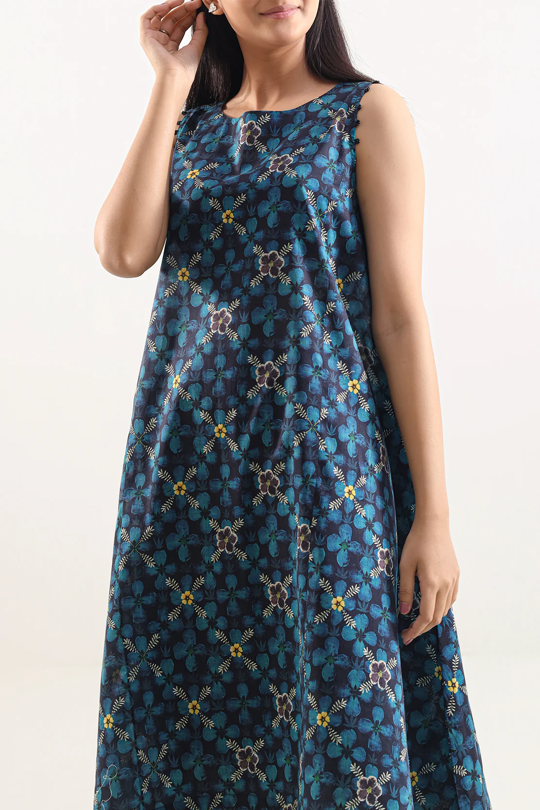 Unstitched Printed Lawn 2 Piece (Shirt/Trouser) - Image 2
