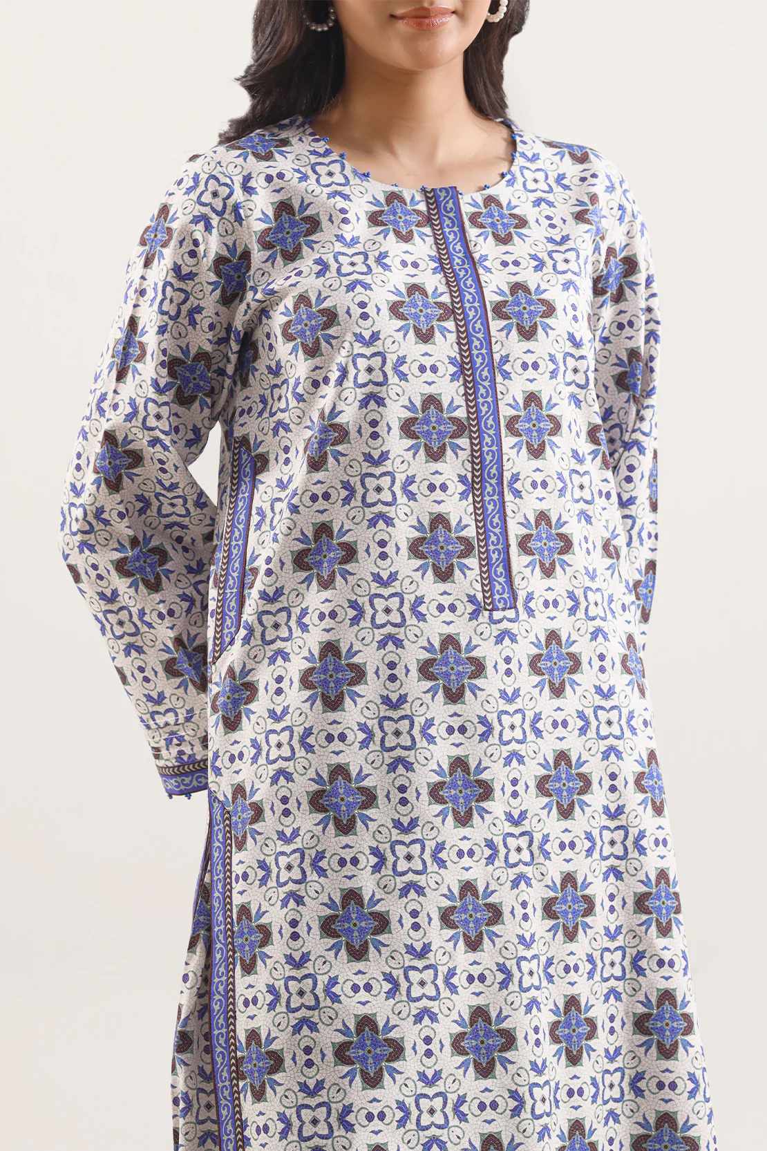 Unstitched Printed Lawn 2 Piece (Shirt/Trouser) - Image 2