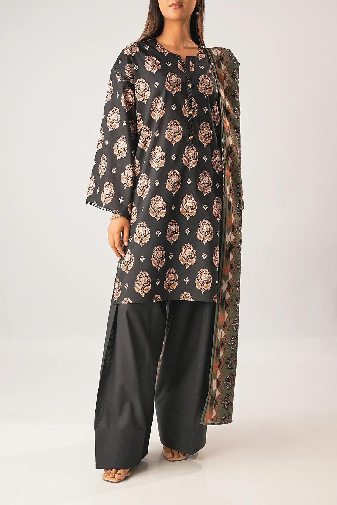 Unstitched Printed Lawn 3 Piece - Image 2