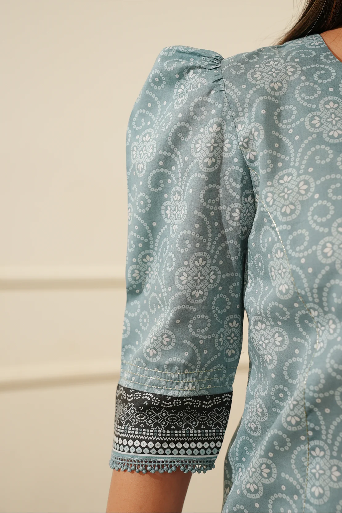 Unstitched Printed Lawn 3 Piece - Image 9