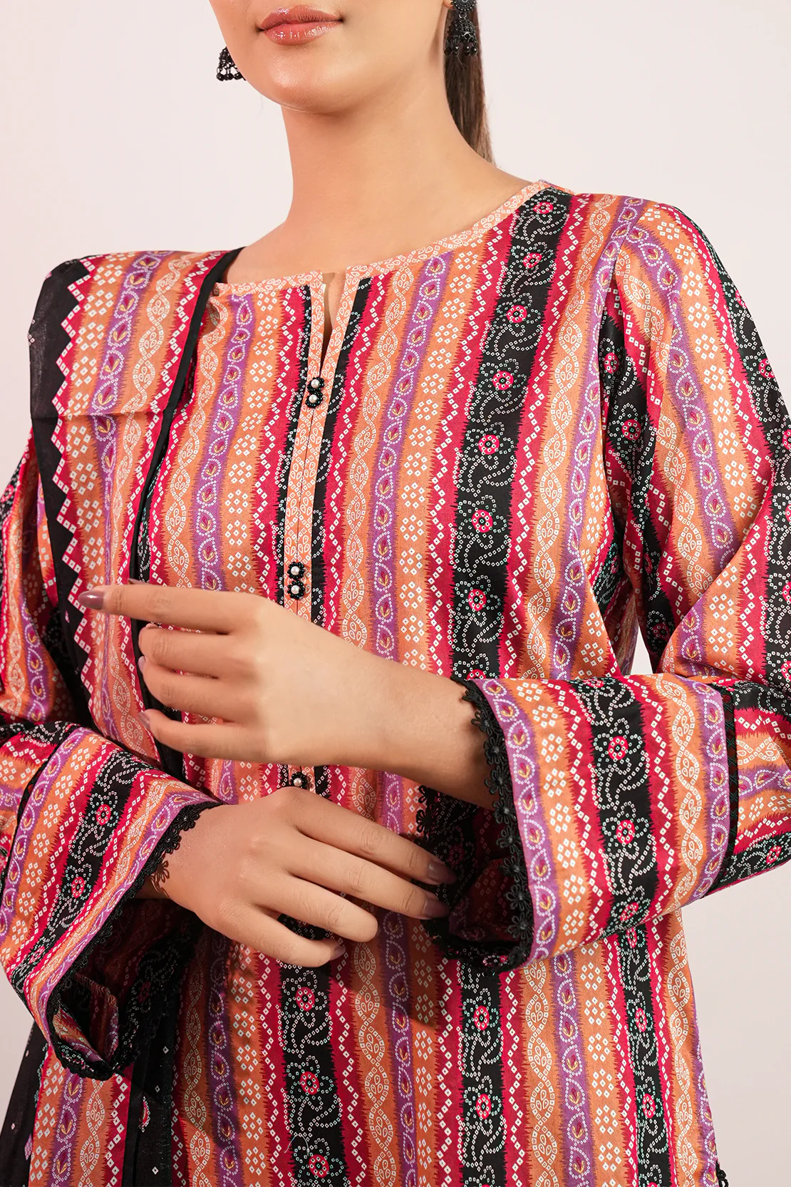Unstitched Printed Lawn 3 Piece - Image 5