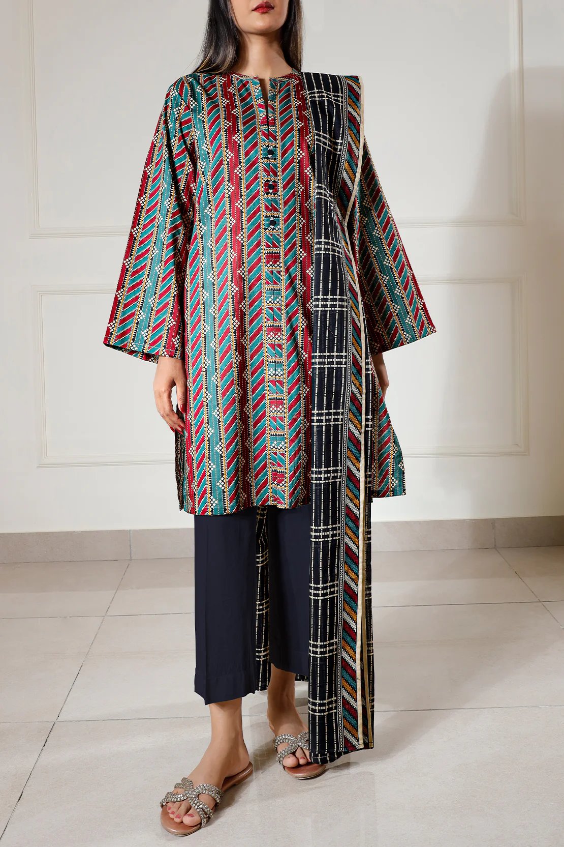 Unstitched Printed Lawn 3 Piece - Image 2