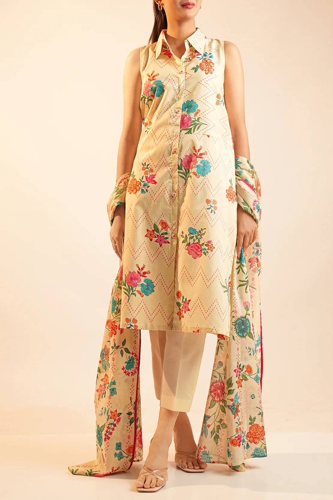 Unstitched Printed Lawn 3 Piece - Image 2