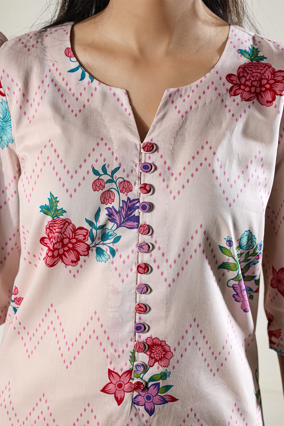 Unstitched Printed Lawn 3 Piece - Image 6