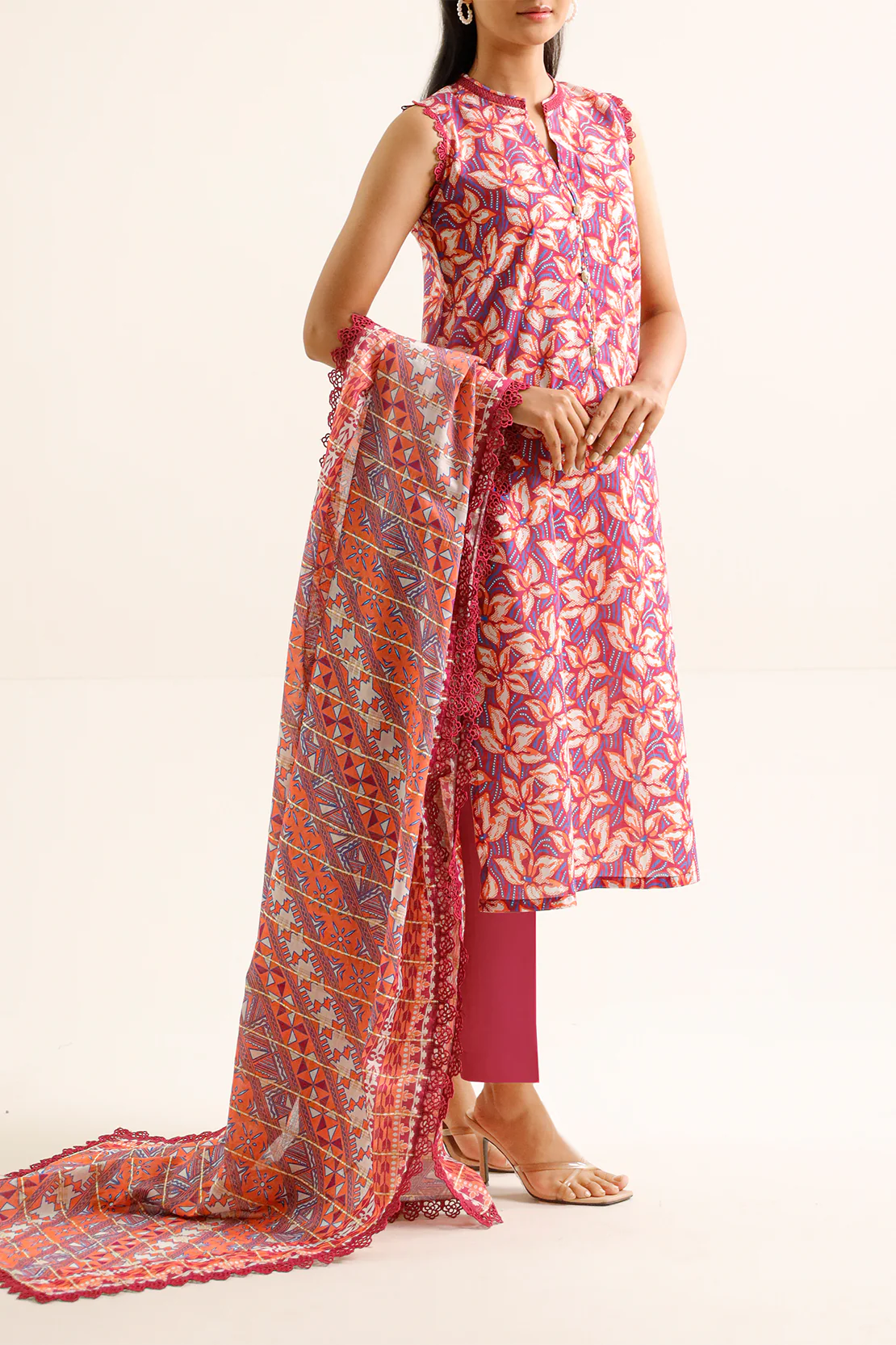 Unstitched Printed Lawn 3 Piece - Image 2