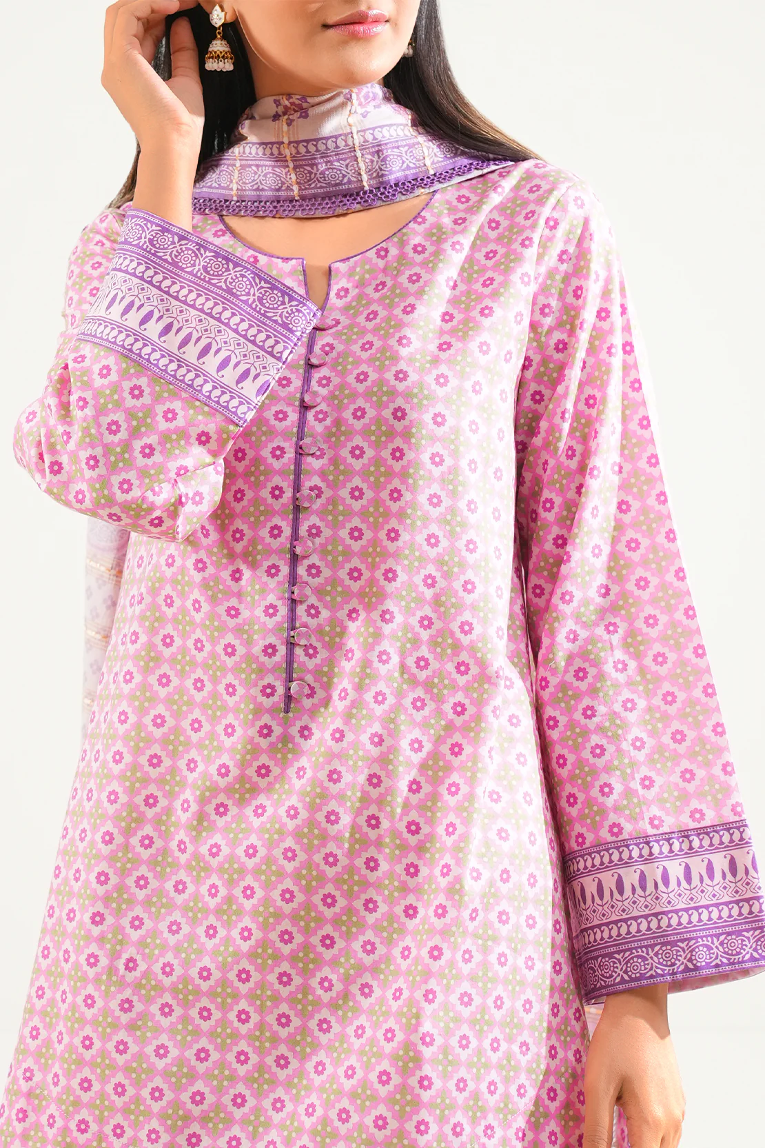 Unstitched Printed Lawn 3 Piece - Image 4