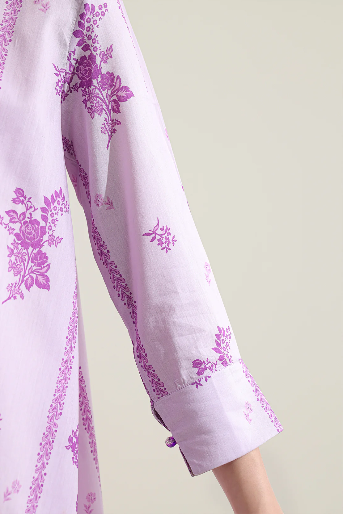 Unstitched Printed Lawn 3 Piece - Image 5