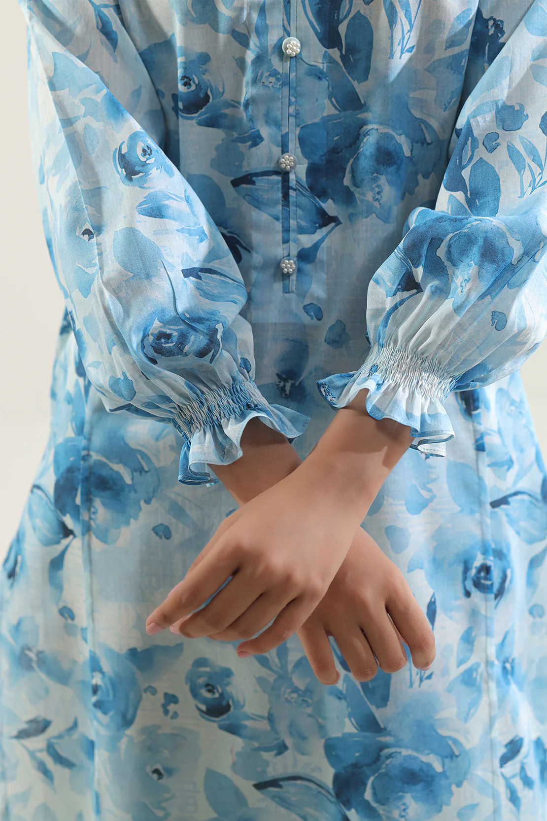 Unstitched Printed Lawn 3 Piece - Image 4