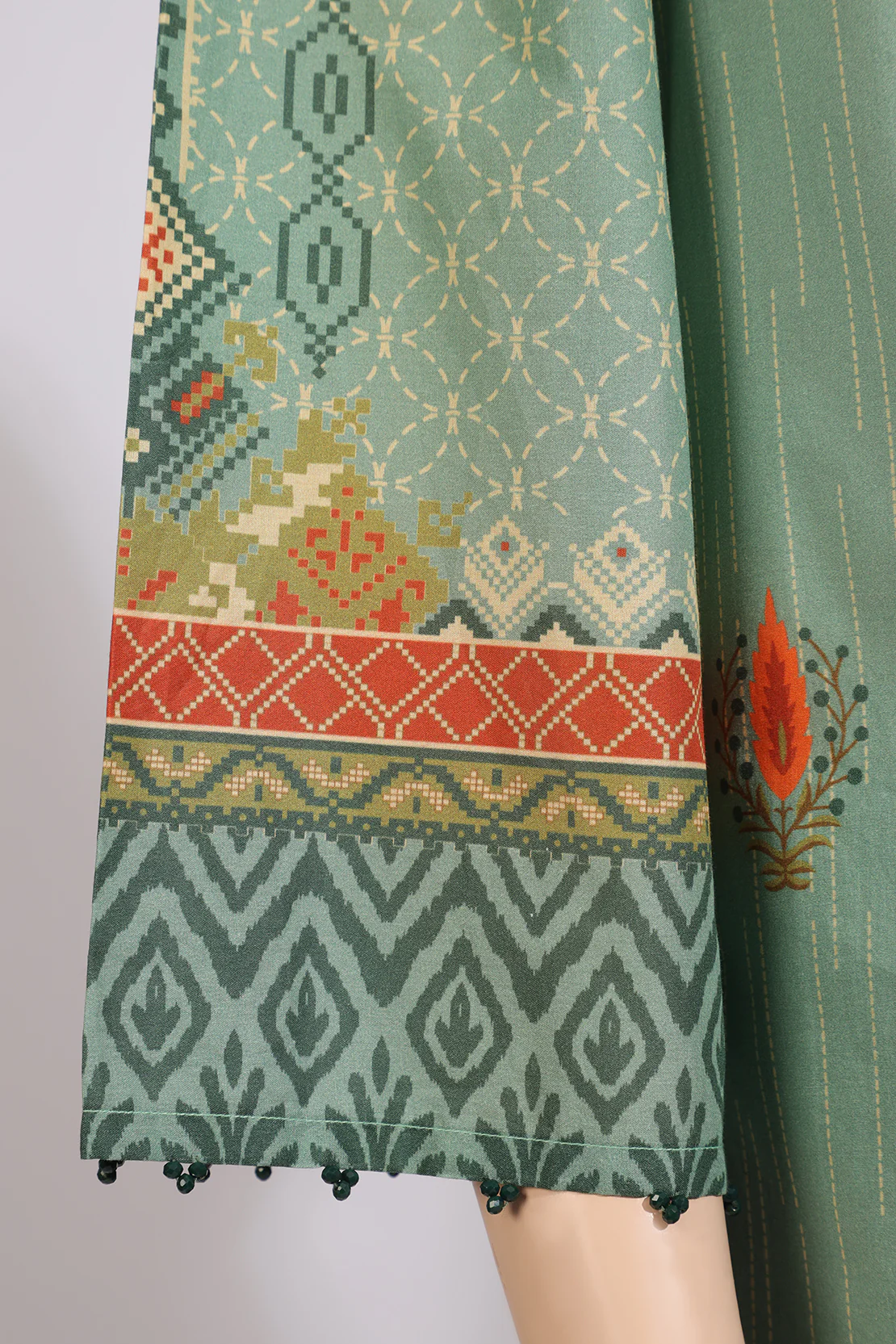Unstitched Printed Lawn 3 Piece - Image 4