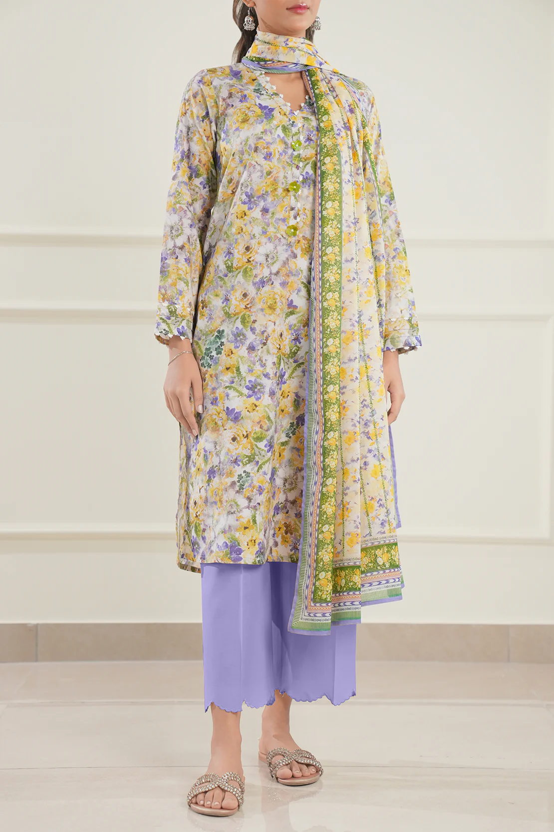 Unstitched Printed Lawn 3 Piece - Image 5