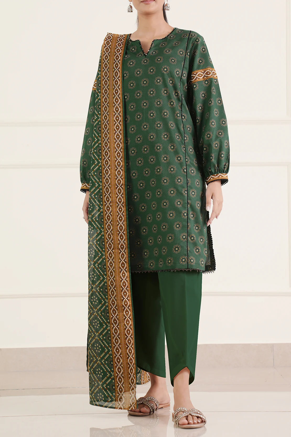 Unstitched Printed Lawn 3 Piece - Image 2