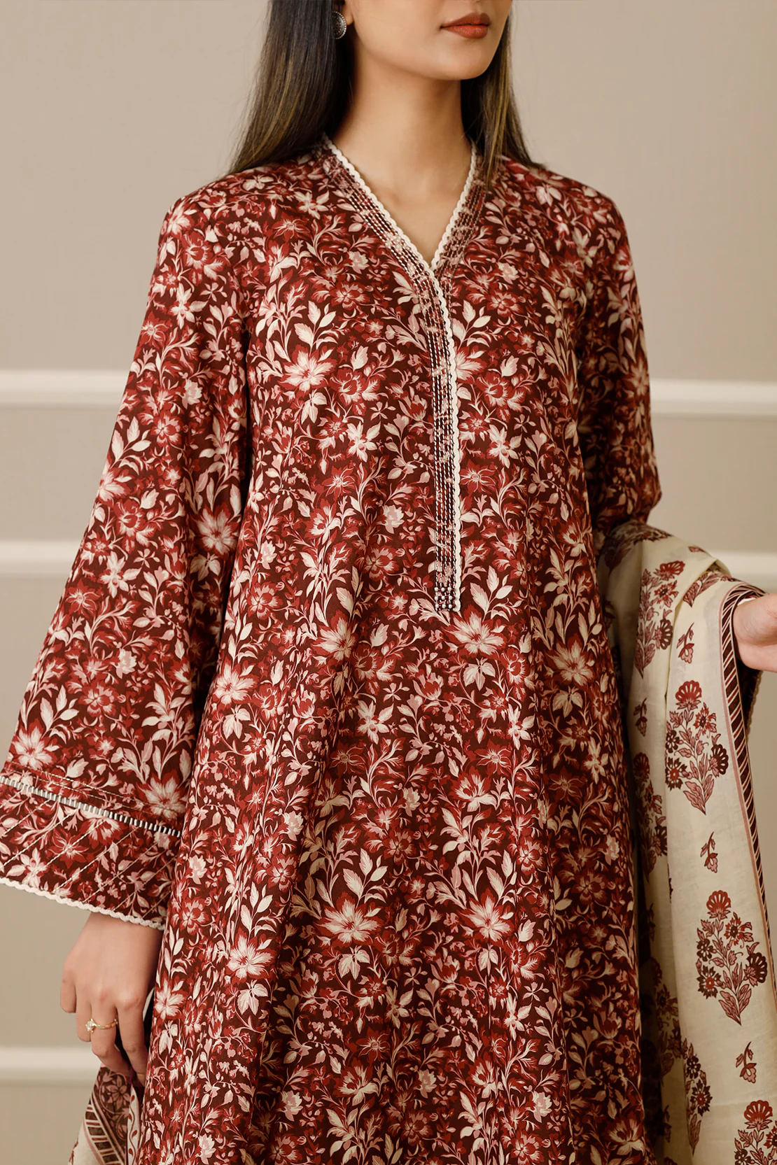 Unstitched Printed Lawn 3 Piece - Image 5