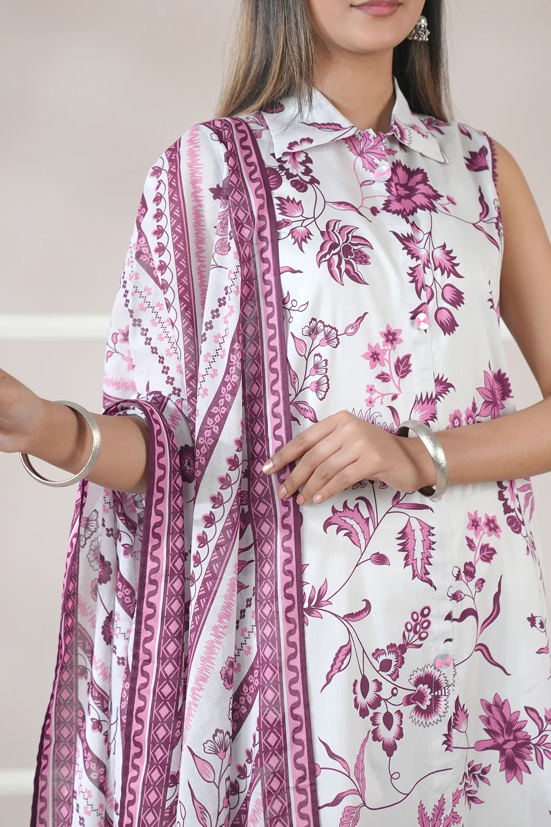 Unstitched Printed Lawn 3 Piece - Image 6