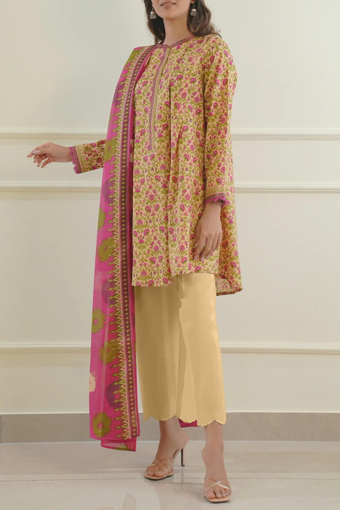 Unstitched Printed Lawn 3 Piece - Image 2