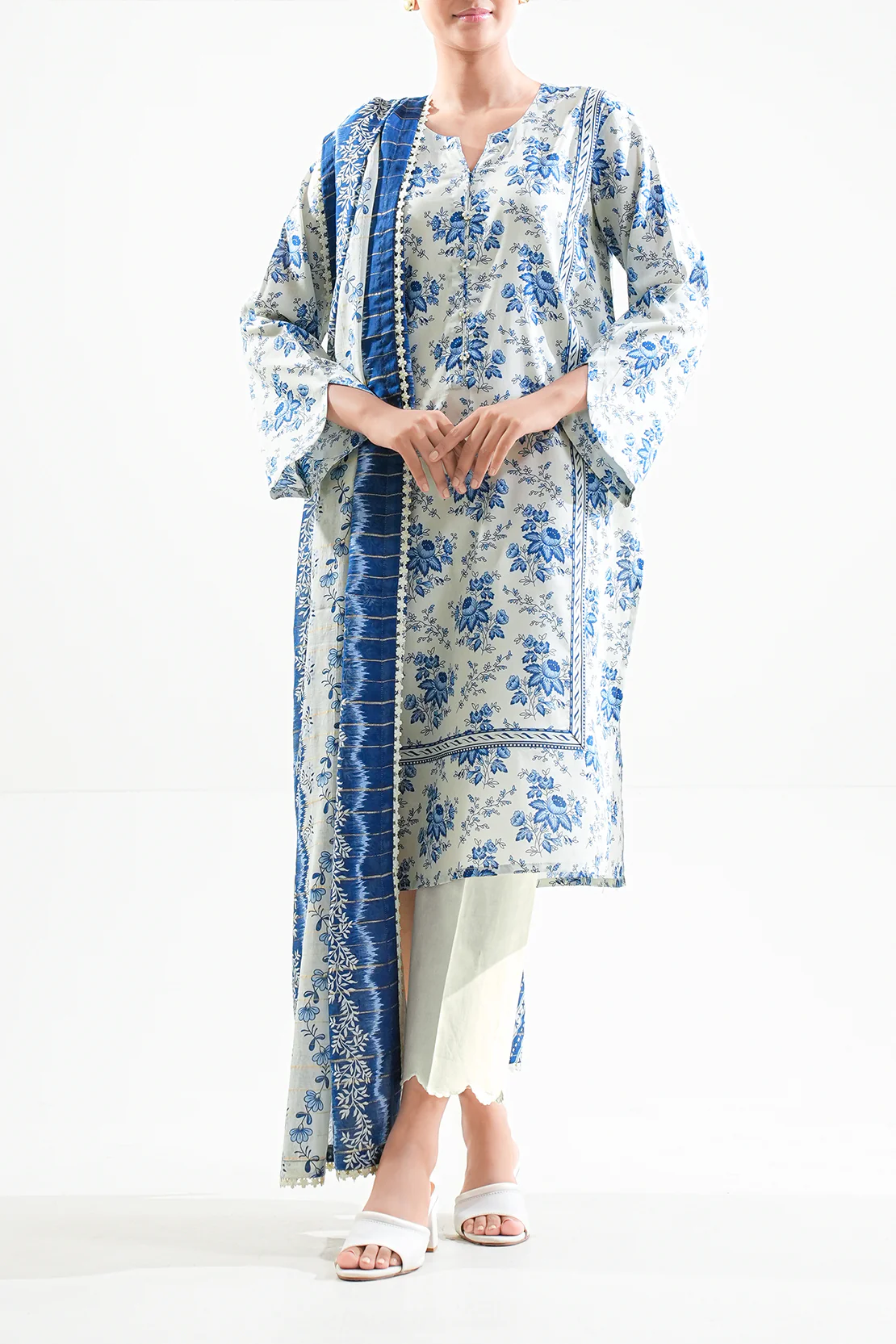 Unstitched Printed Lawn 3 Piece