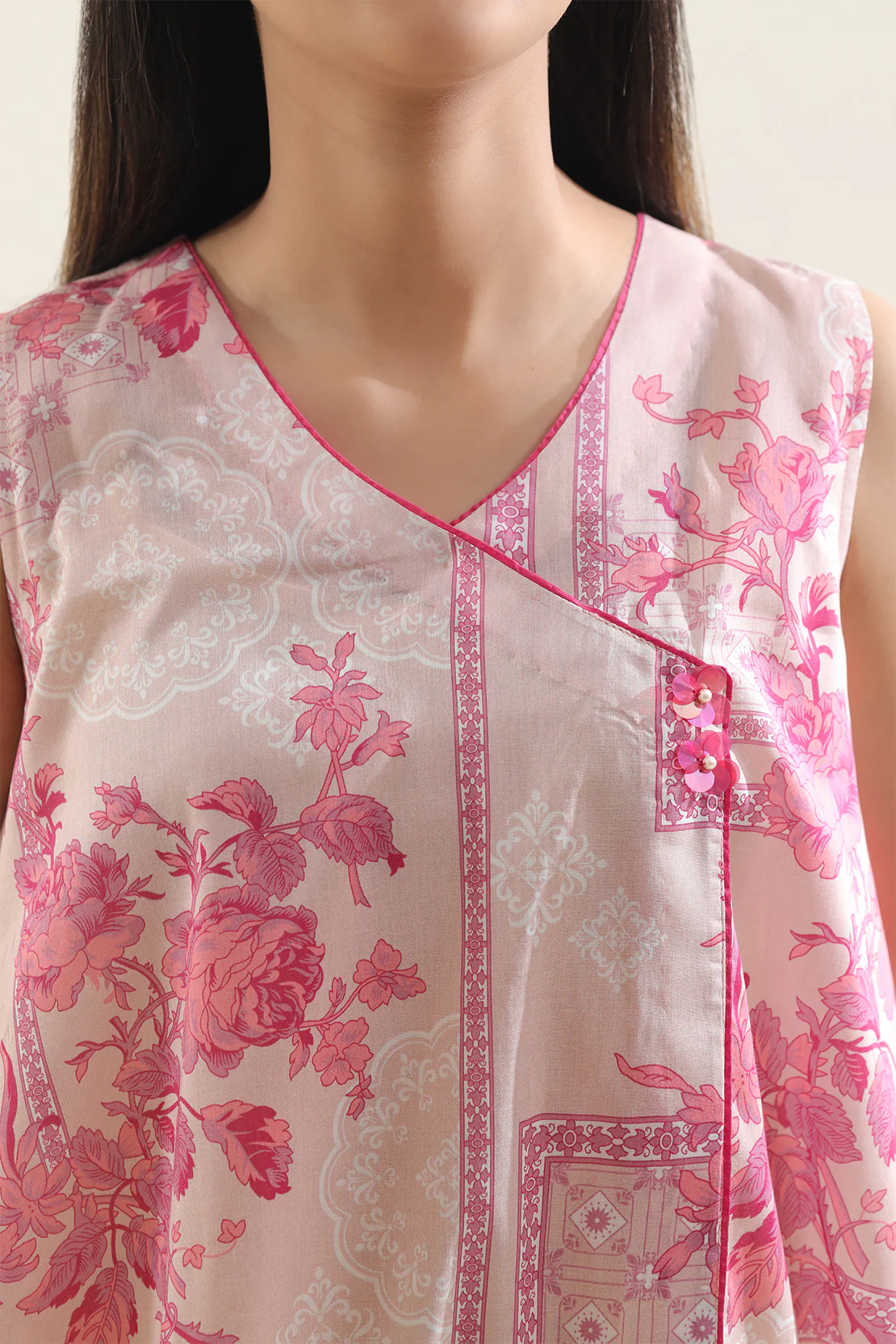 Unstitched Printed Lawn 3 Piece - Image 4