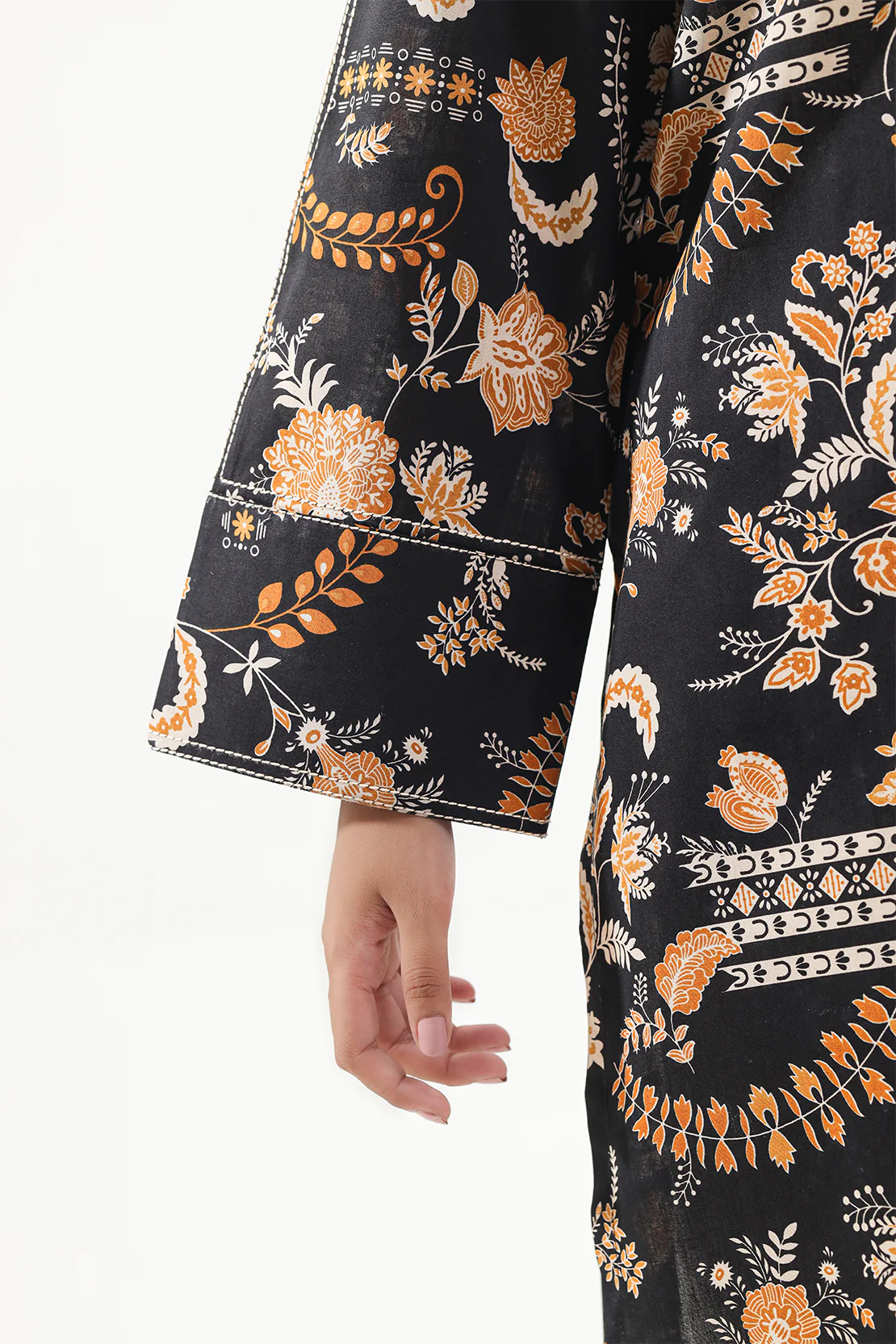 Unstitched Printed Lawn 3 Piece - Image 6