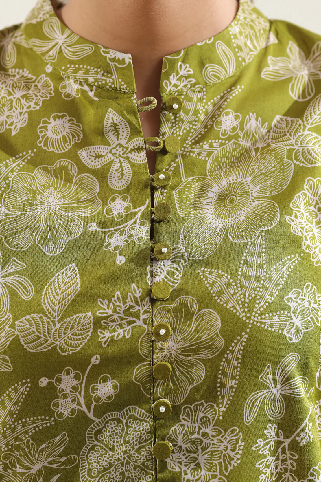 Unstitched Printed Lawn 3 Piece - Image 5