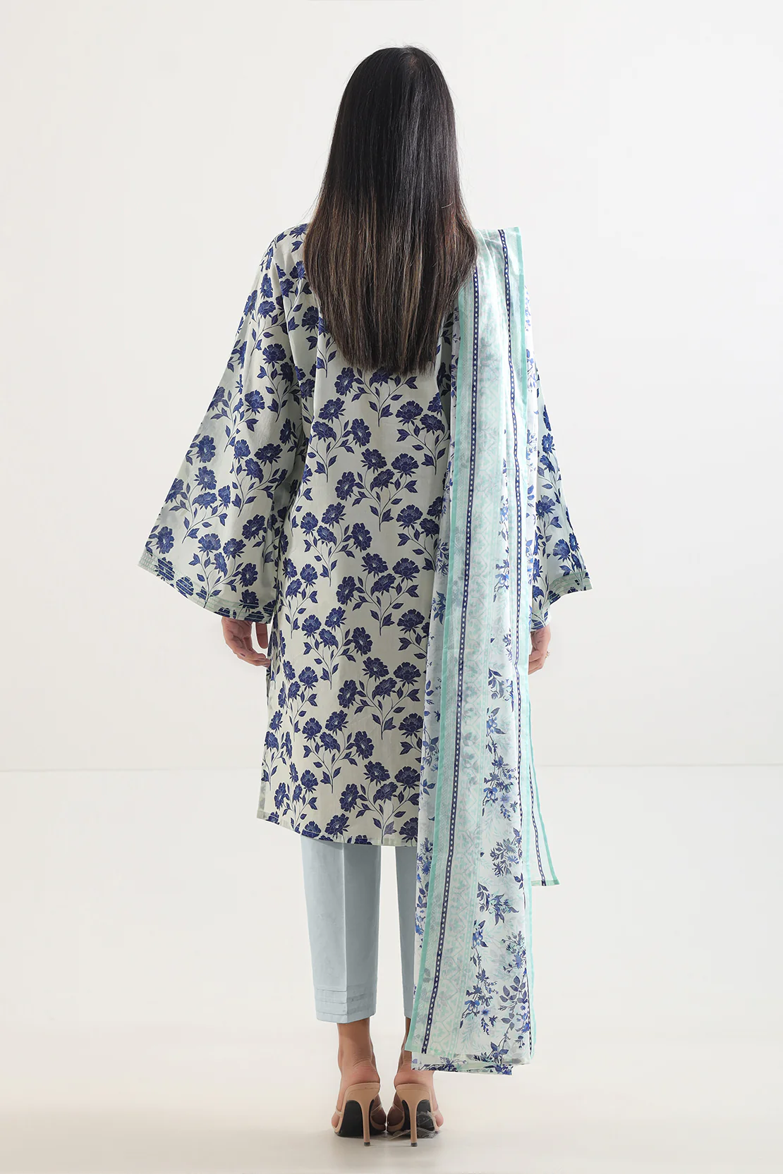 Unstitched Printed Lawn 3 Piece - Image 6