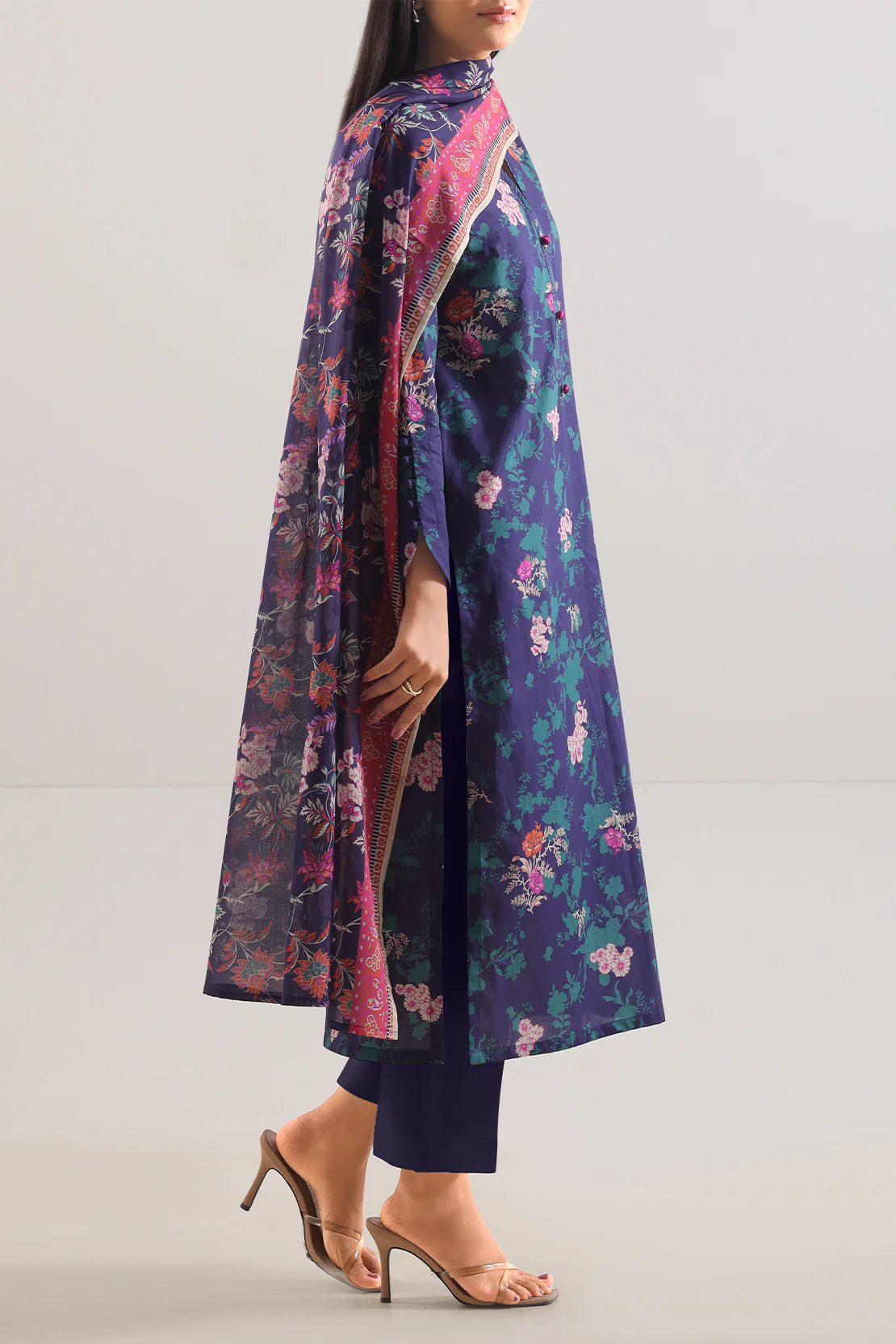Unstitched Printed Lawn 3 Piece - Image 2