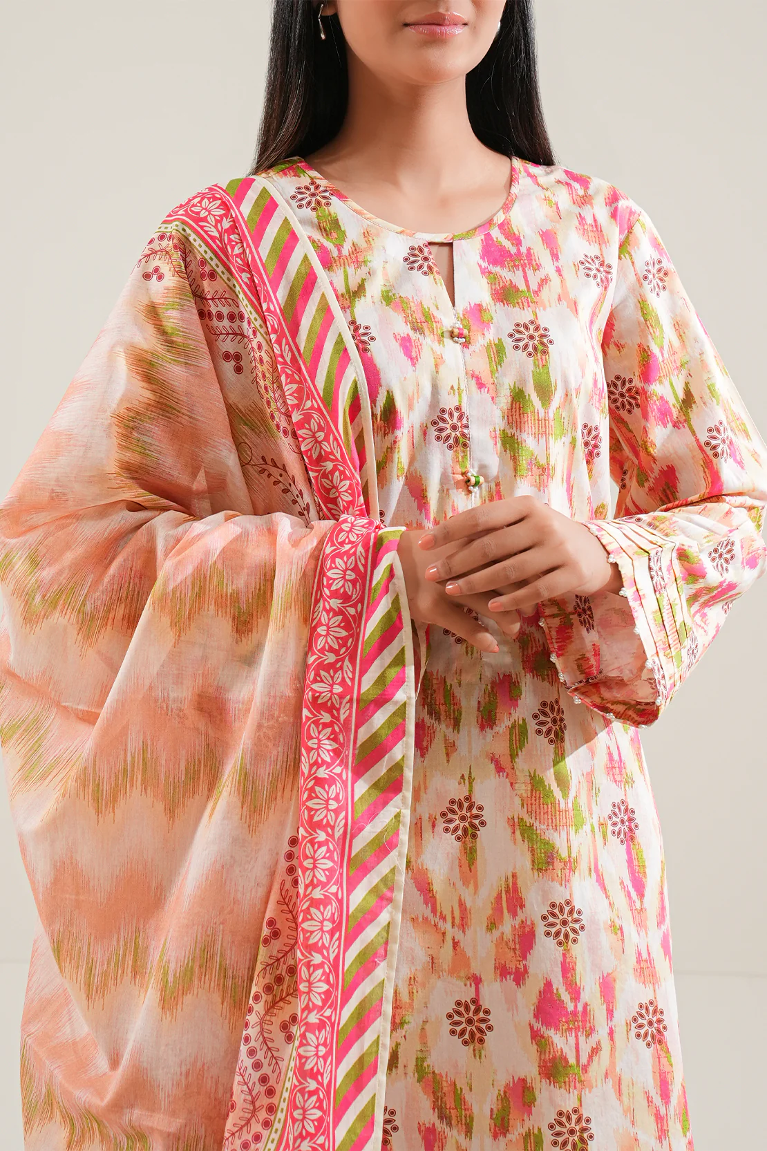 Unstitched Printed Lawn 3 Piece - Image 2