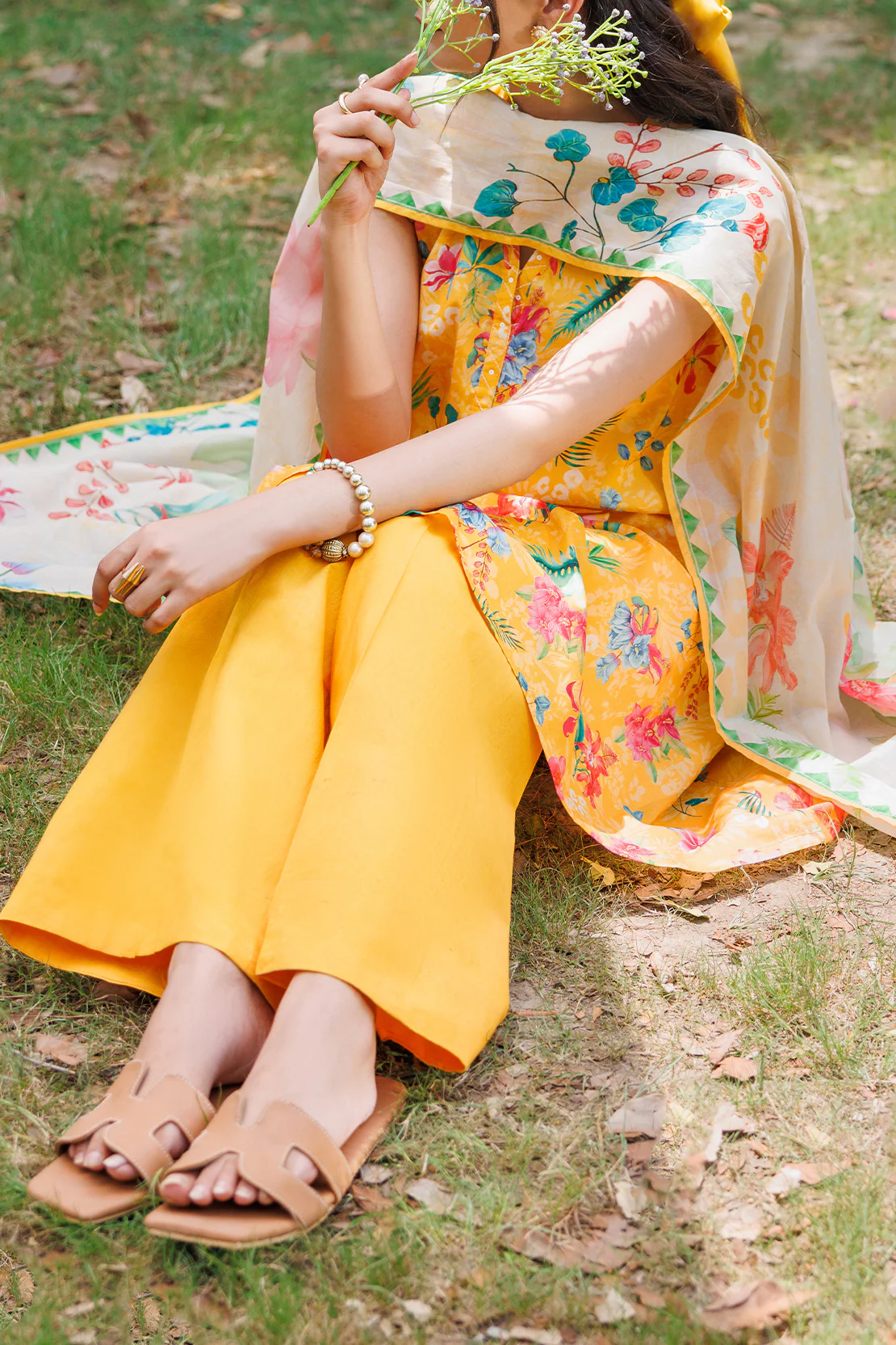 Unstitched Printed Lawn 3 Piece - Image 2