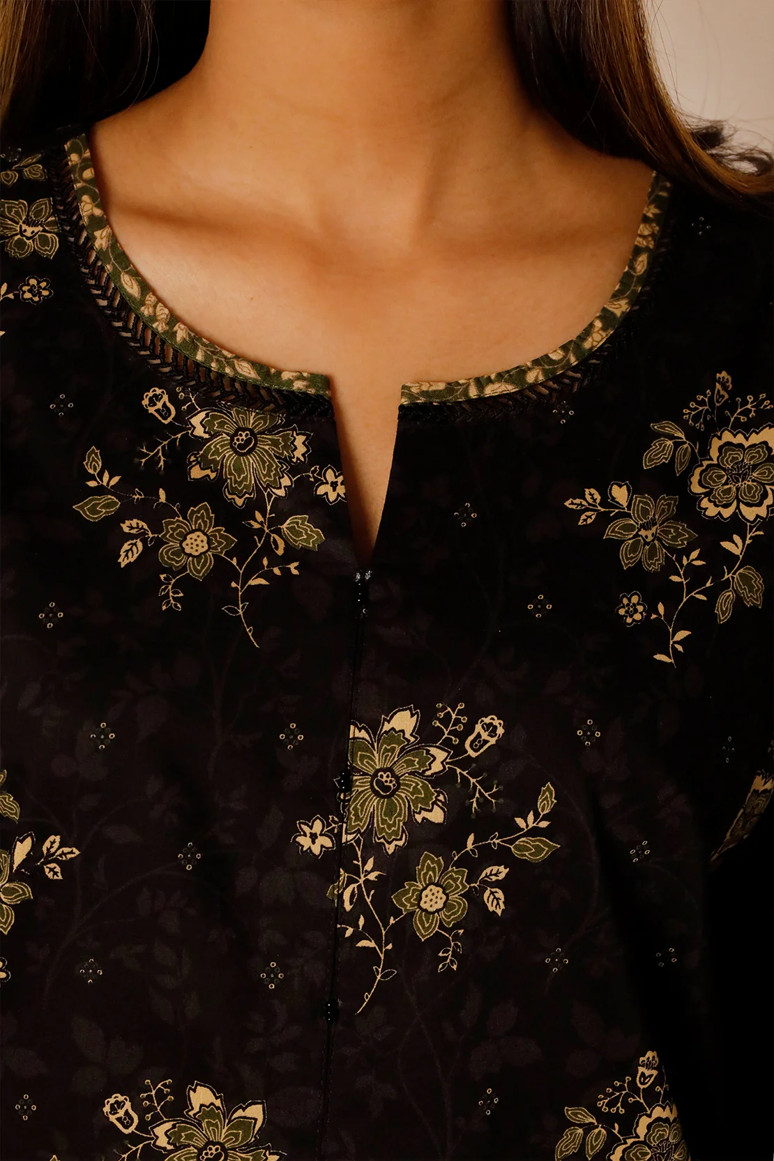 Unstitched Printed Lawn 3 Piece - Image 6