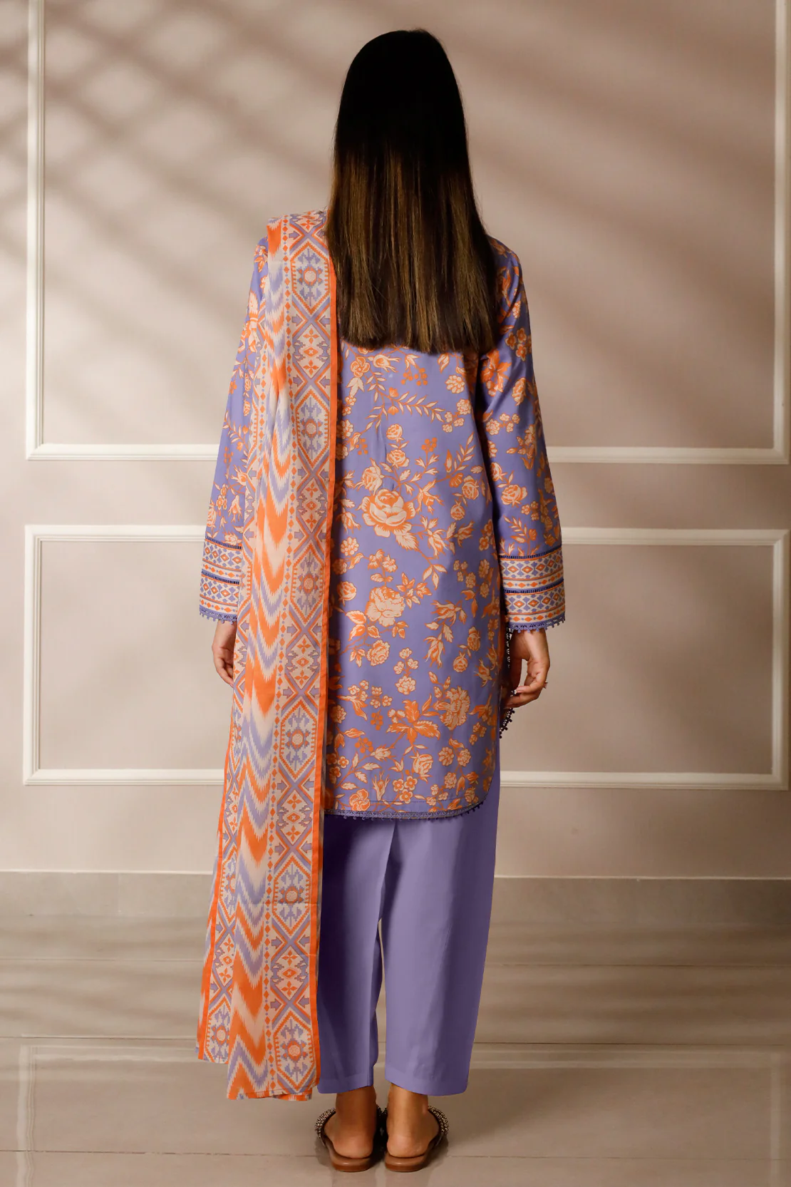 Unstitched Printed Lawn 3 Piece - Image 4