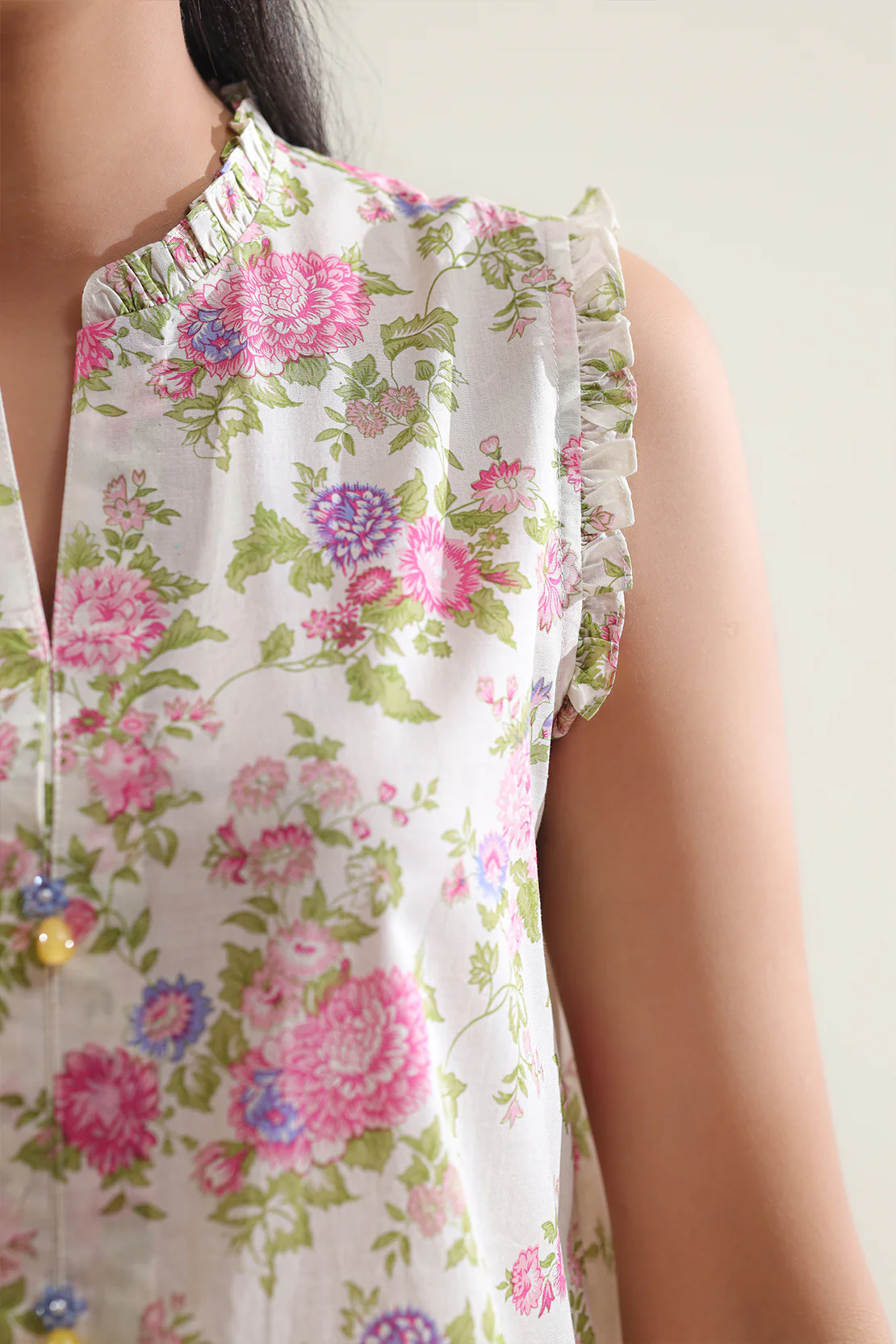 Unstitched Printed Lawn 3 Piece - Image 5