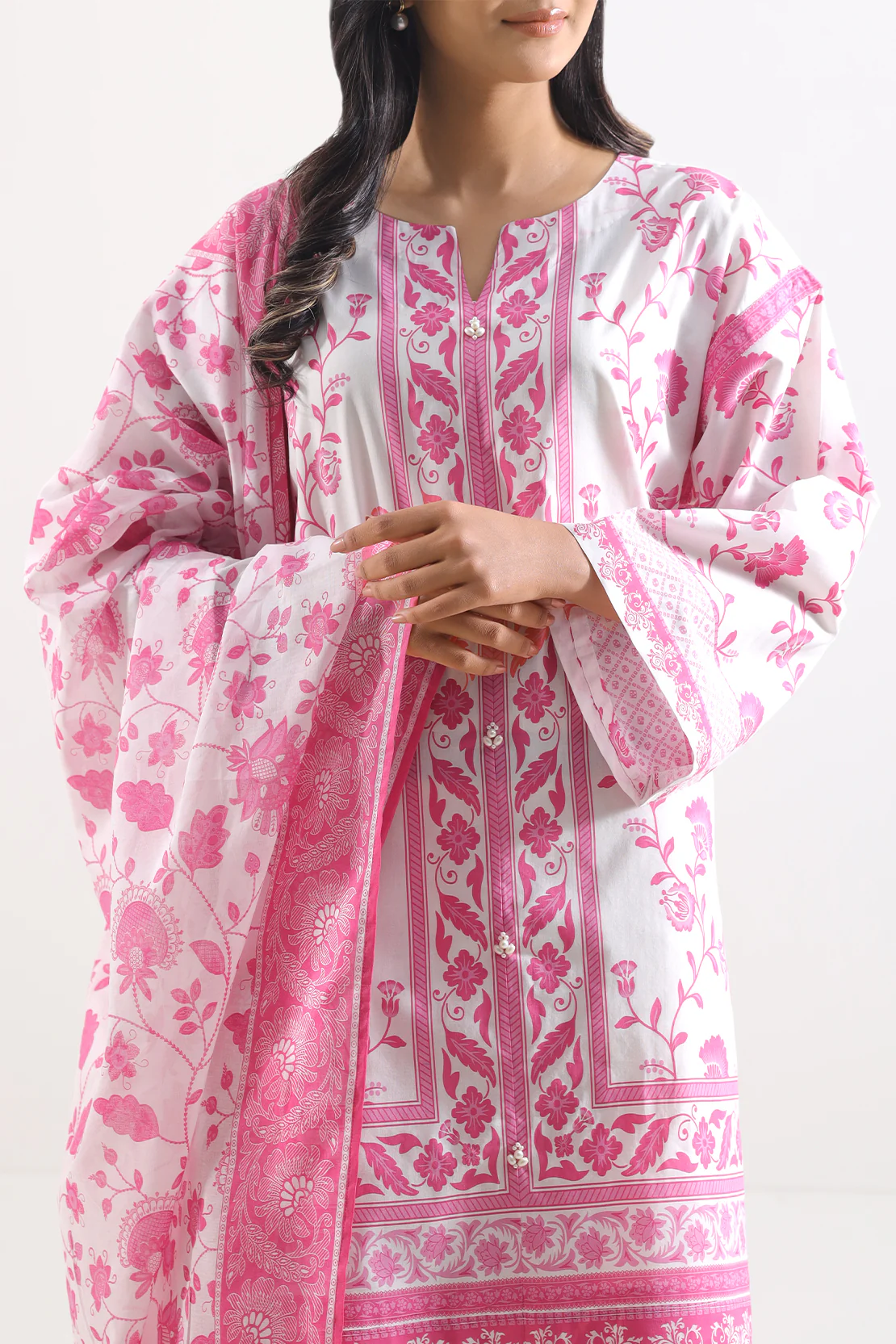 Unstitched Printed Lawn 3 Piece - Image 4