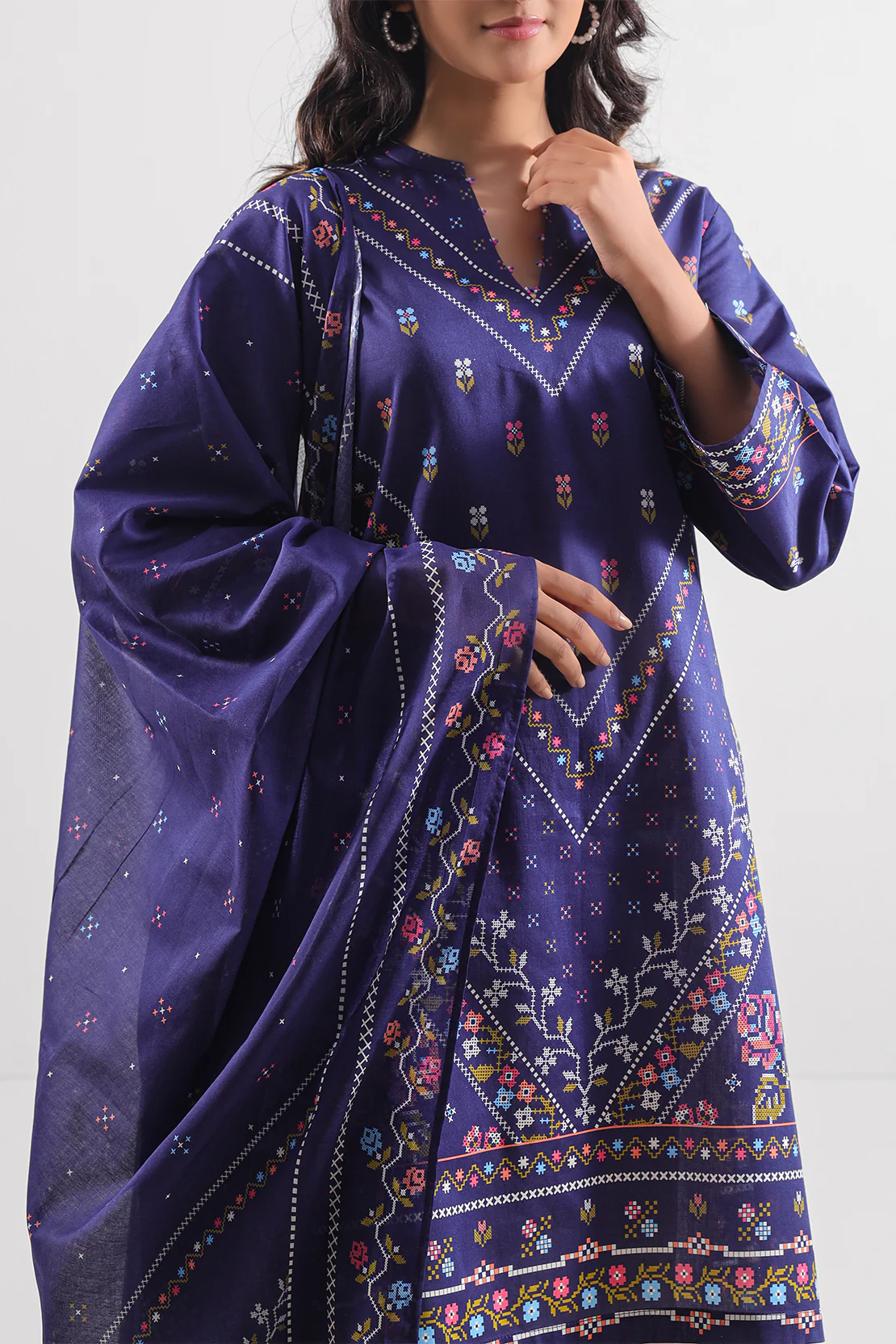 Unstitched Printed Lawn 3 Piece - Image 2