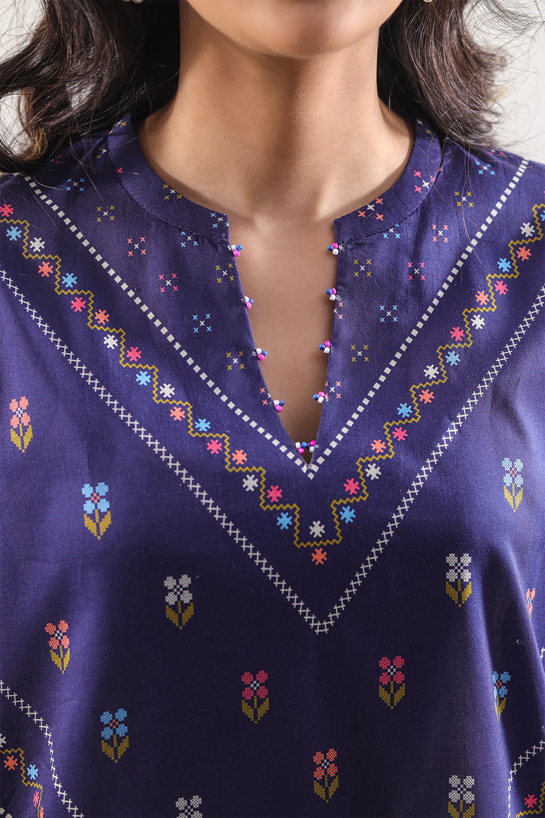 Unstitched Printed Lawn 3 Piece - Image 4