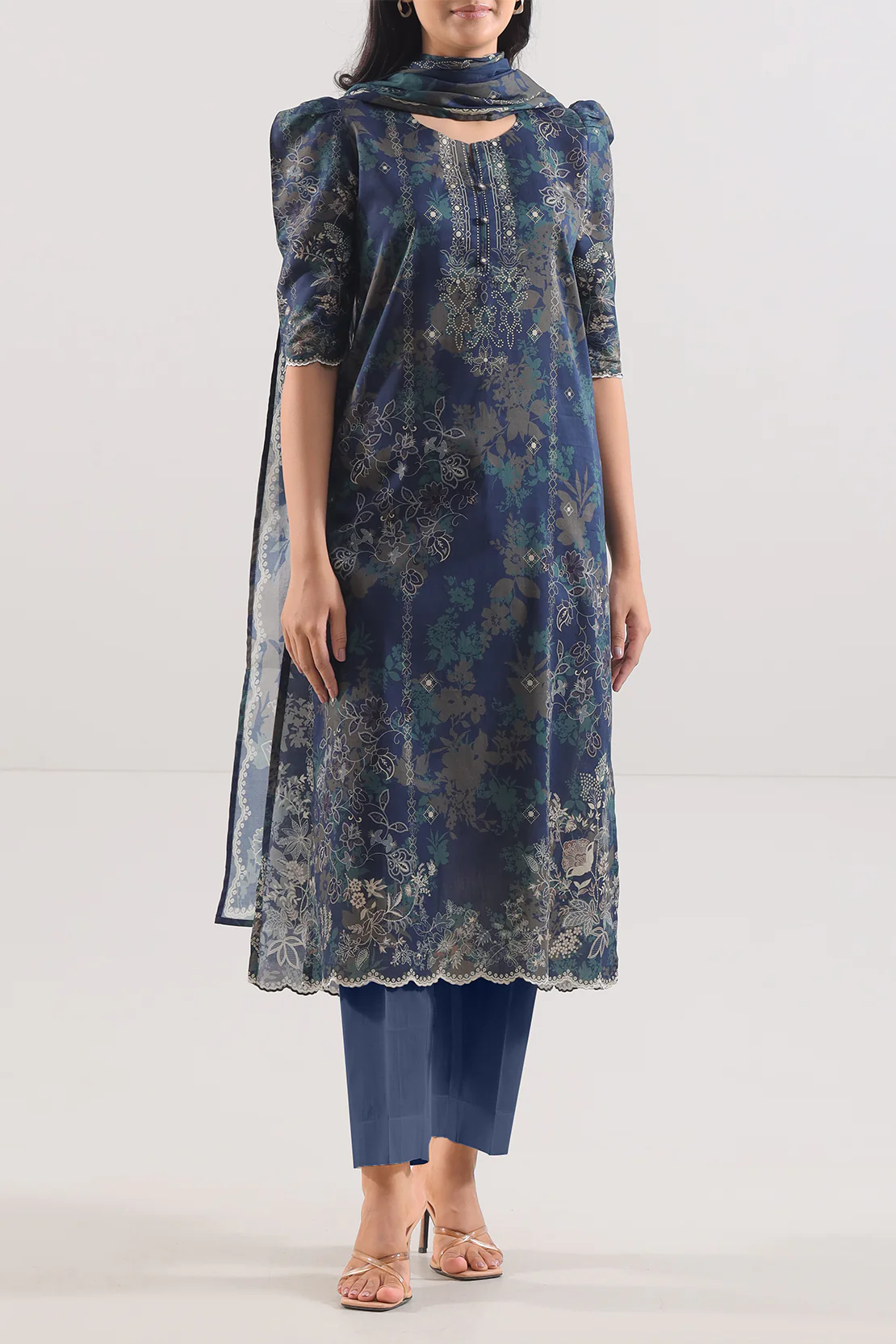 Unstitched Printed Lawn 3 Piece - Image 2