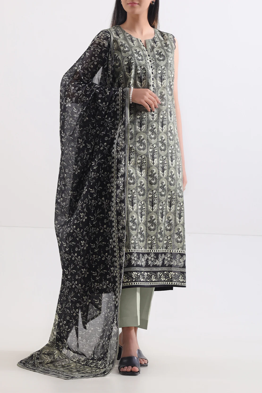 Unstitched Printed Lawn 3 Piece