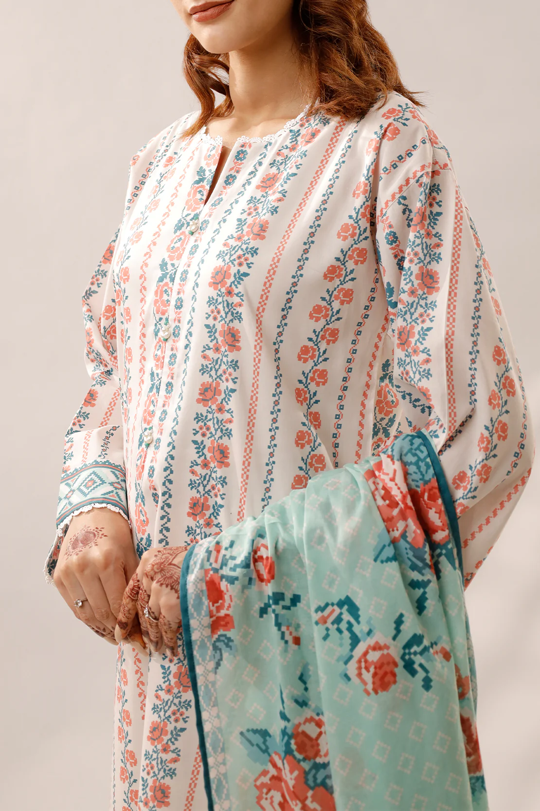 Unstitched Printed Lawn 3 Piece - Image 3