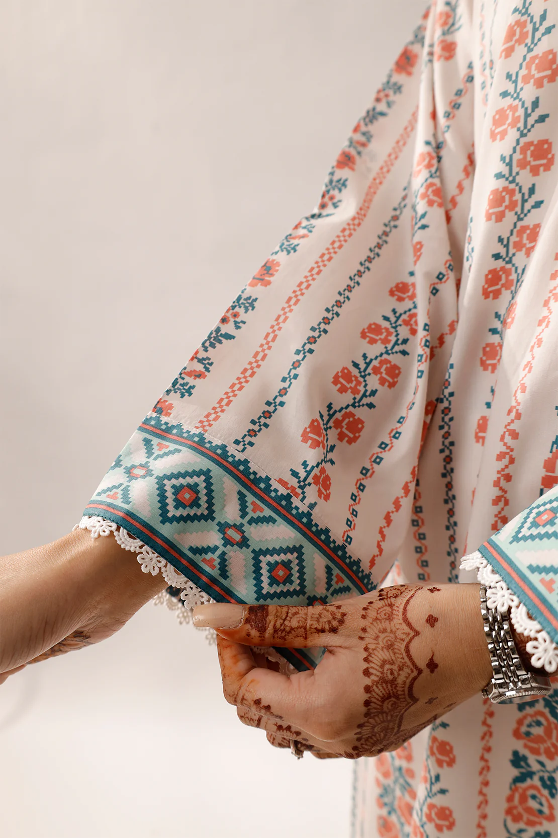 Unstitched Printed Lawn 3 Piece - Image 6