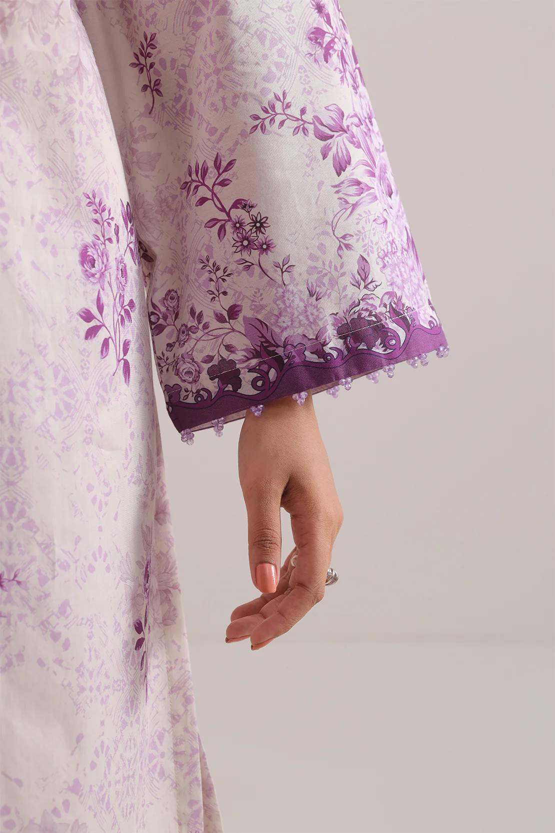 Unstitched Printed Lawn 3 Piece - Image 4