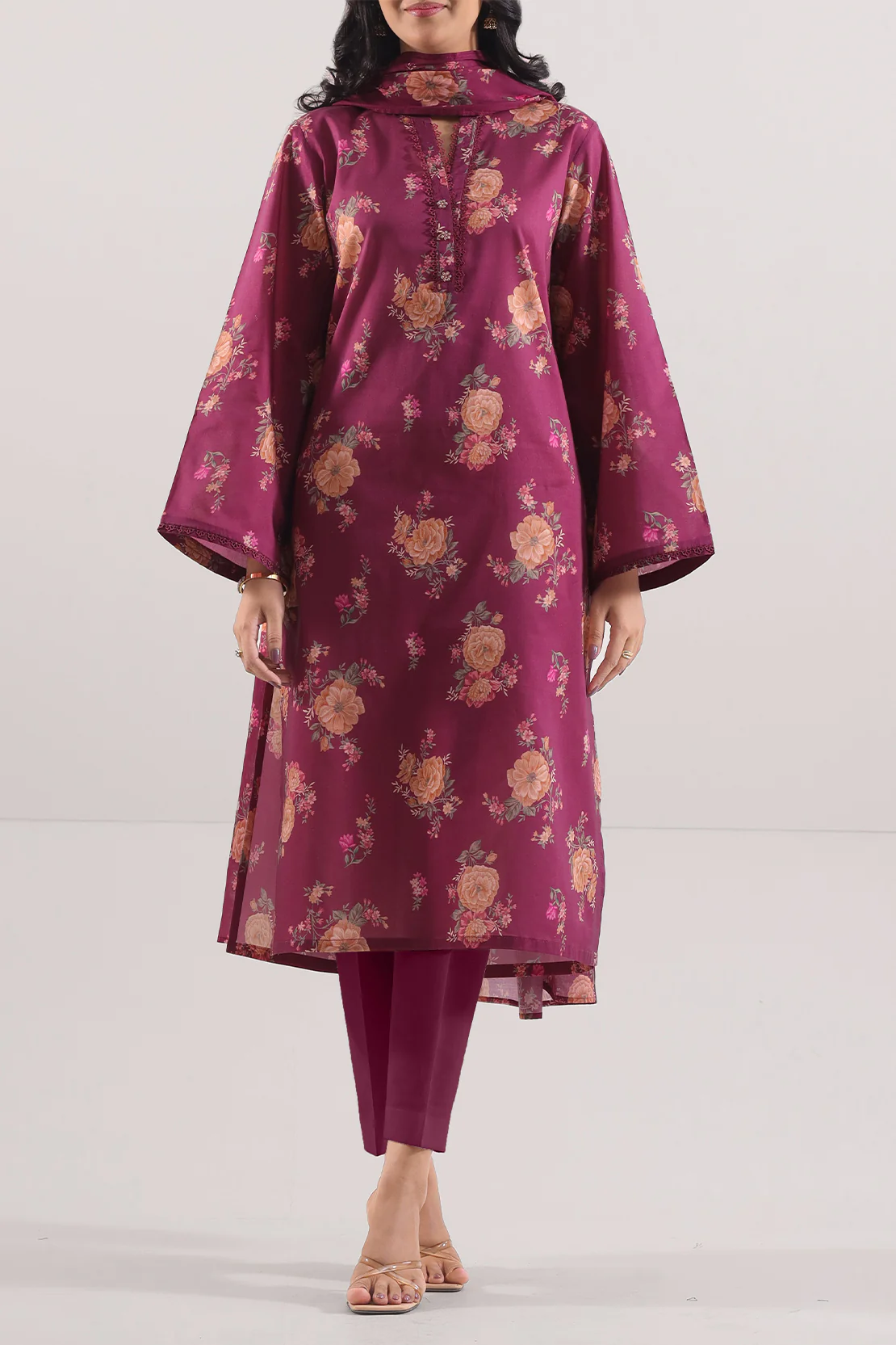Unstitched Printed Lawn 3 Piece - Image 3