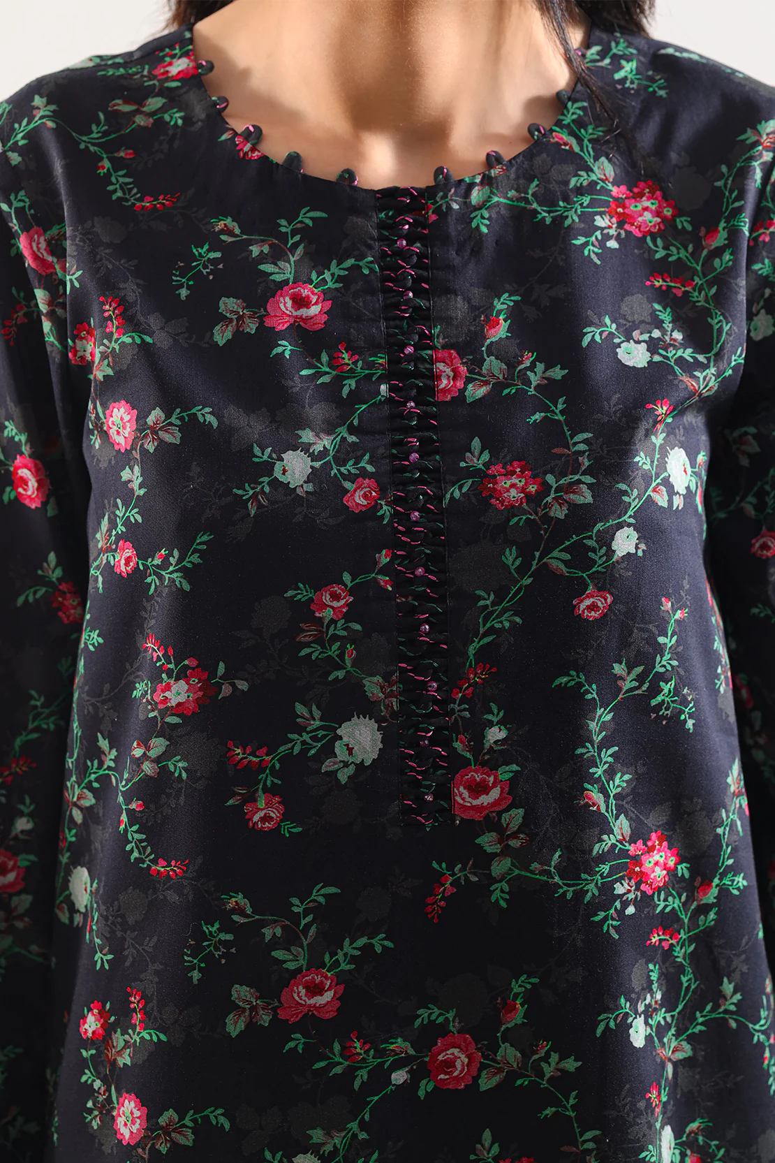 Unstitched Printed Lawn 3 Piece - Image 5