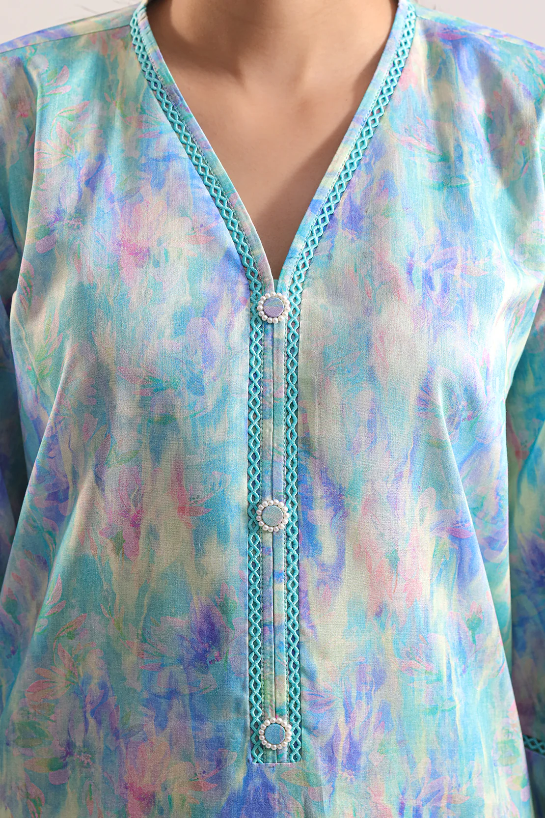Unstitched Printed Lawn 3 Piece - Image 4