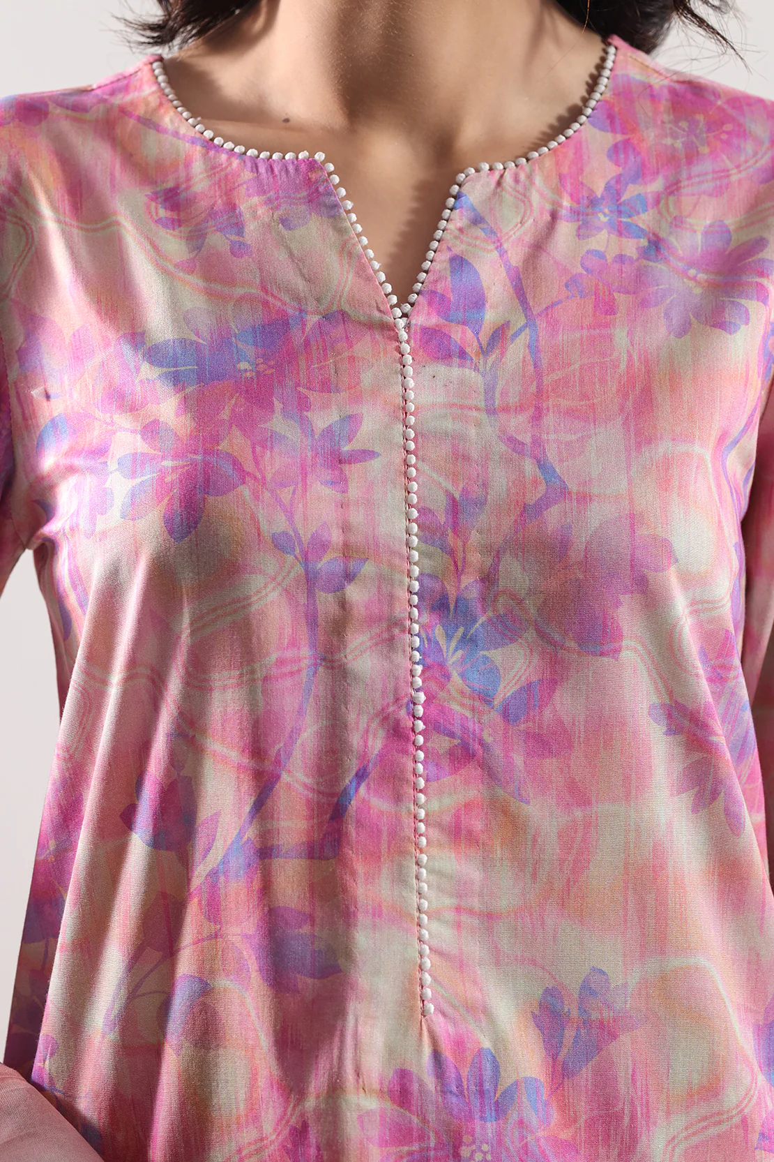Unstitched Printed Lawn 3 Piece - Image 4