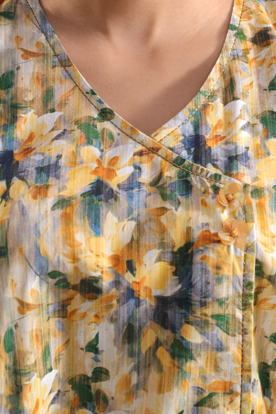Unstitched Printed Lawn 3 Piece - Image 4