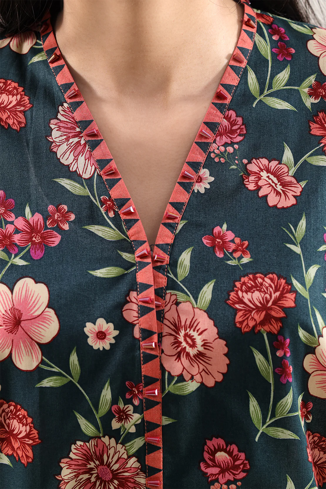 Unstitched Printed Lawn 3 Piece - Image 3
