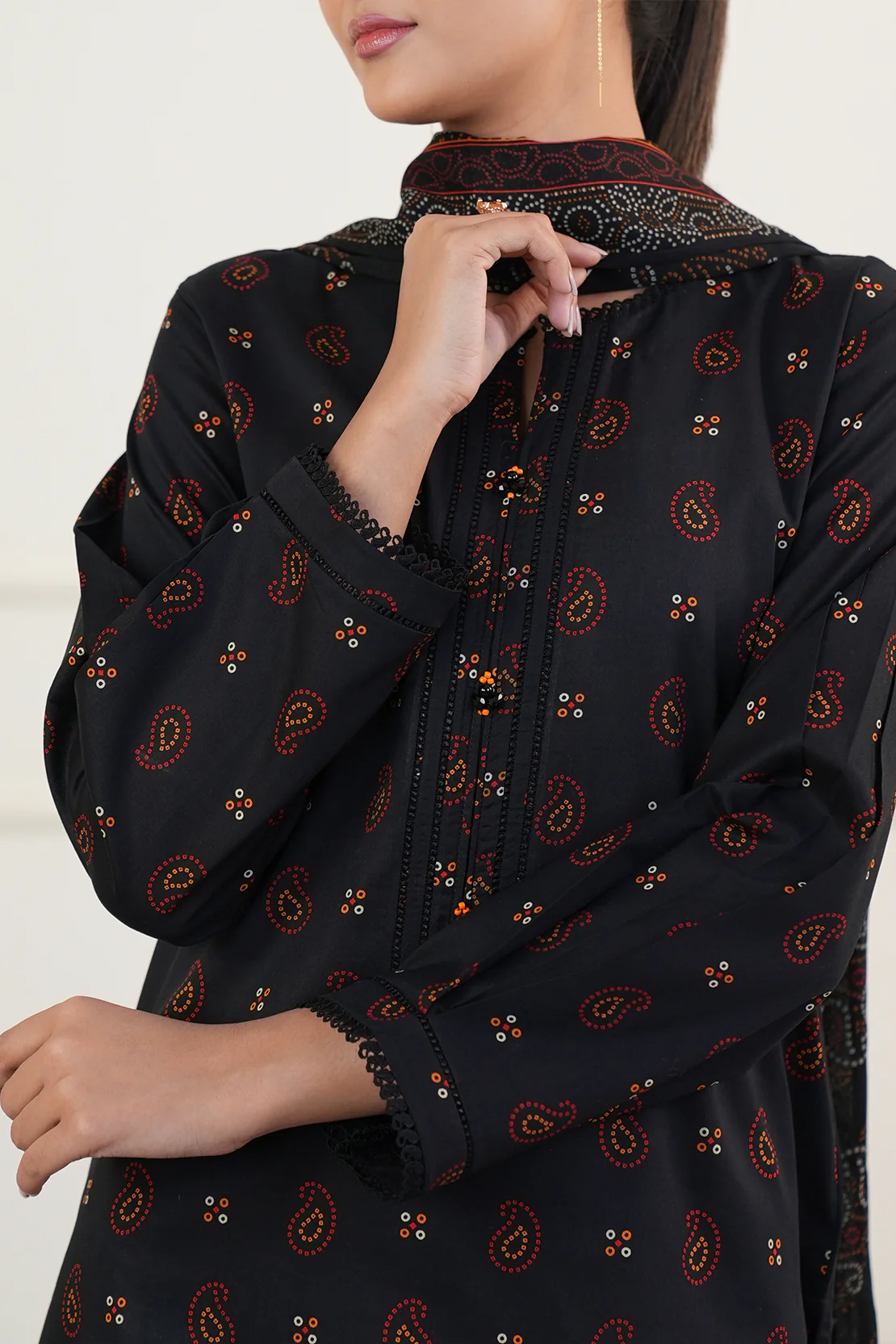 Unstitched Printed Lawn 3 Piece - Image 6