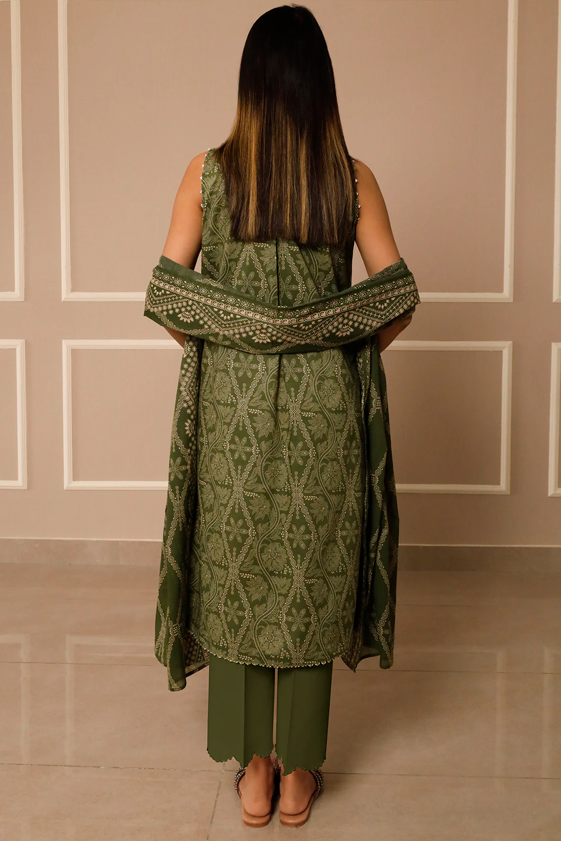 Unstitched Printed Lawn 3 Piece - Image 2